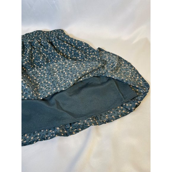 Paper Crane Green Floral Flowy Shorts Elastic Waist Size M - Picture 3 of 7